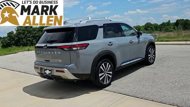 Used 2022 Nissan Pathfinder Platinum w/ Cargo Package AWD/4WD image 8
