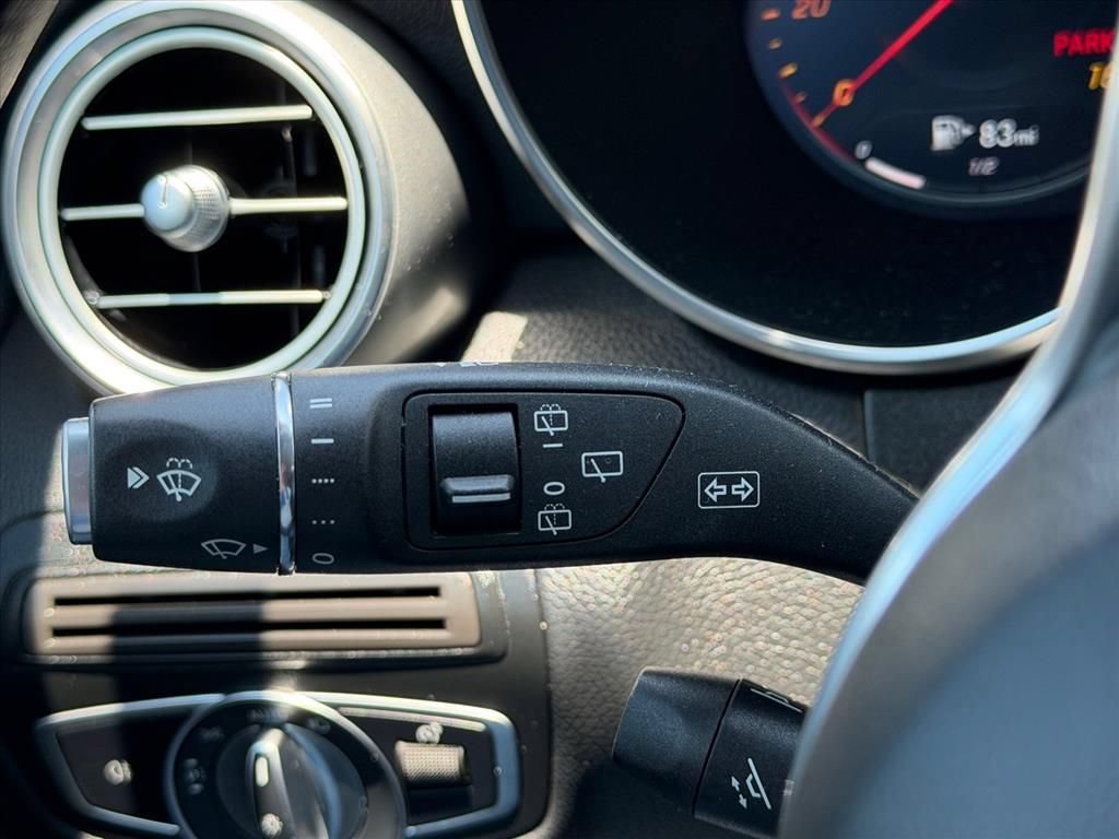 Used 2022 Mercedes-Benz GLC 300 image 20