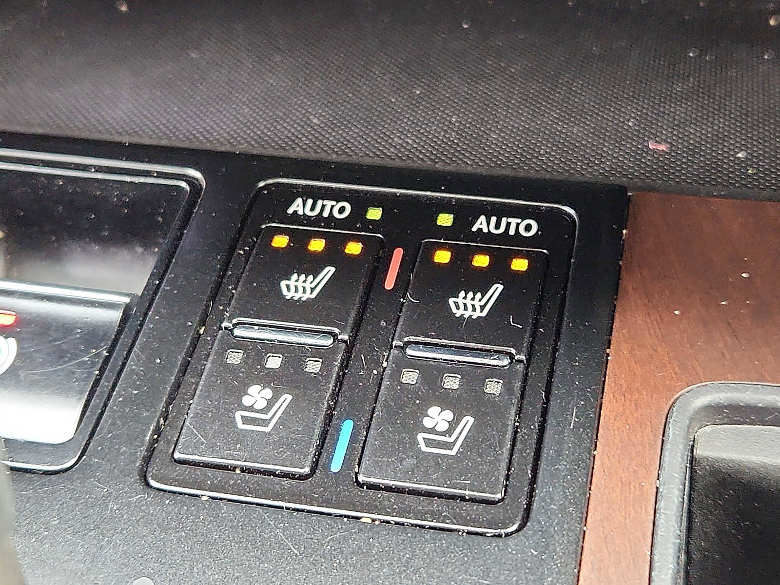 Used 2022 Lexus RX 350 AWD w/ Premium Package image 22