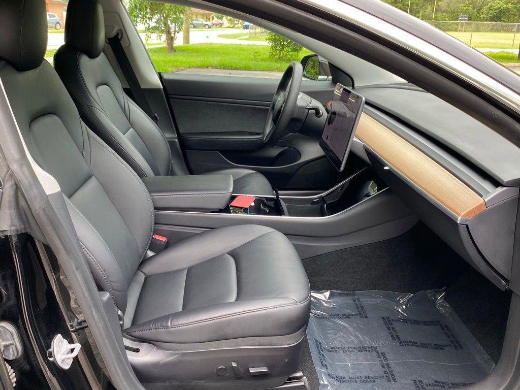 Used 2020 Tesla Model 3 Long Range AWD/4WD image 17