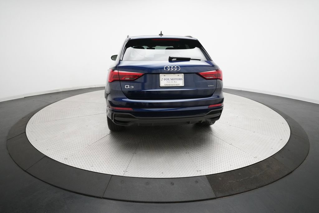 Used 2023 Audi Q3 2.0T Premium Plus w/ Premium Plus Package image 27