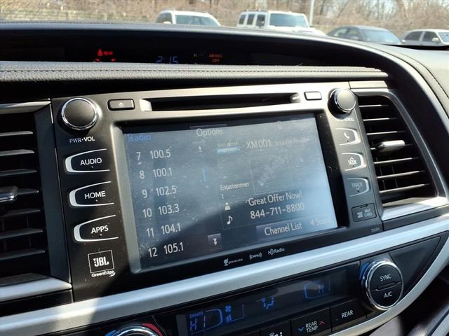 Certified 2019 Toyota Highlander Limited Platinum image 23