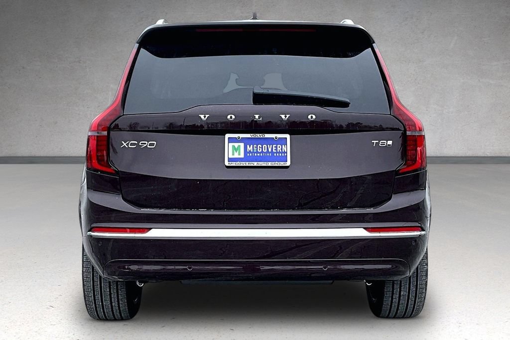 New 2026 Volvo XC90 T8 Ultra w/ Protection Package AWD/4WD image 4