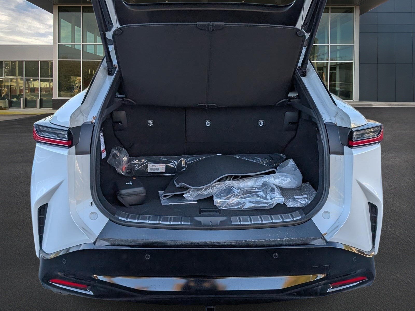 New 2026 Lexus RZ 450e AWD w/ Technology Package image 9