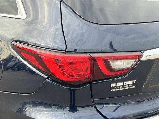 Used 2019 INFINITI QX60 Luxe w/ Essential Package image 10