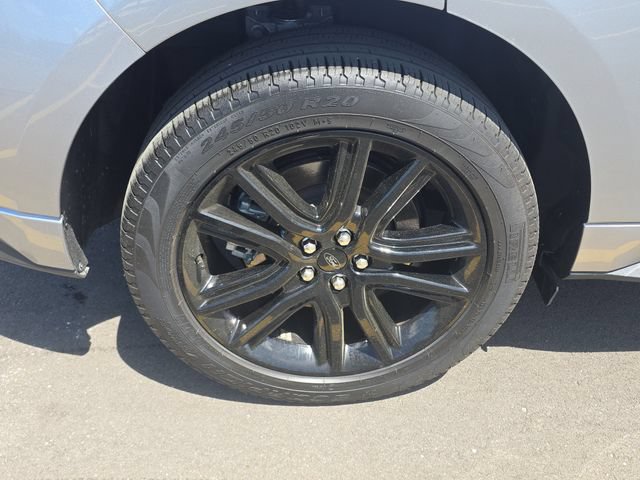 Certified 2023 Ford Edge ST-Line AWD/4WD image 5