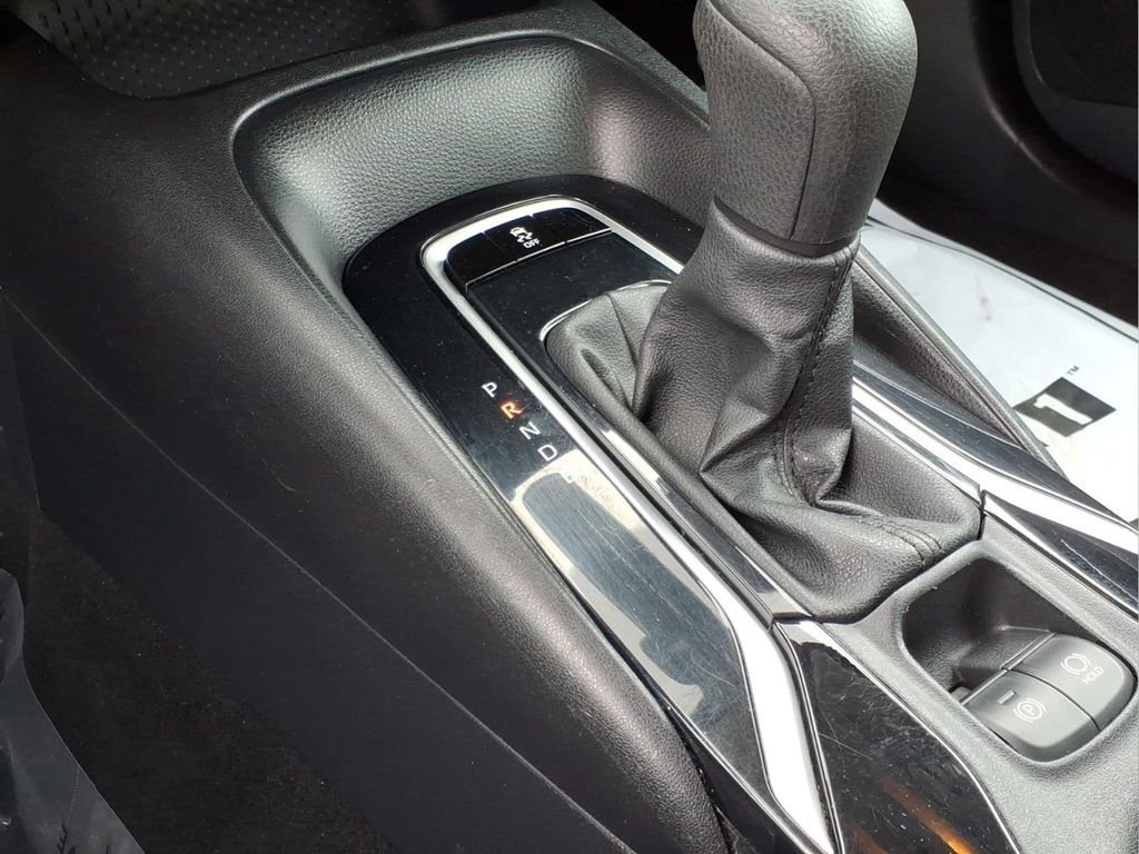 Used 2021 Toyota Corolla LE FWD image 13