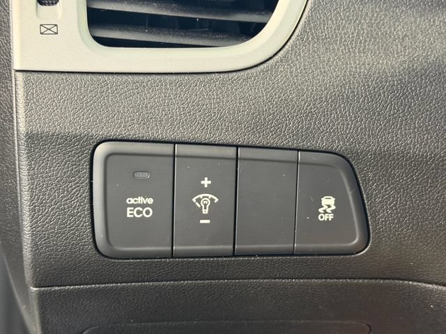 Used 2016 Hyundai Elantra Value Edition FWD image 20