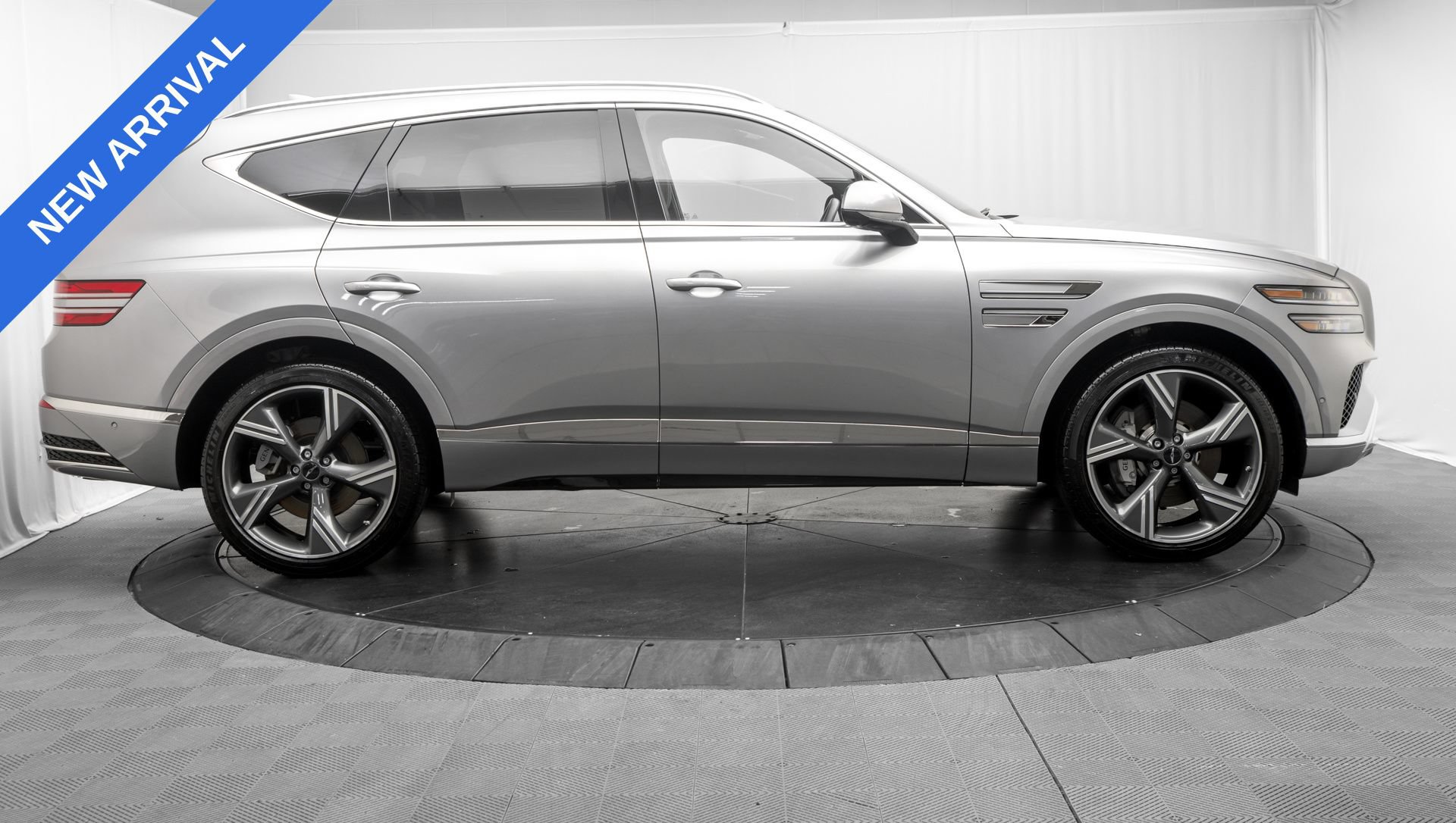 Used 2025 Genesis GV80 3.5T Prestige AWD/4WD image 7