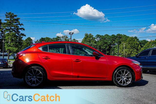 Used 2018 MAZDA MAZDA3 Touring FWD image 9