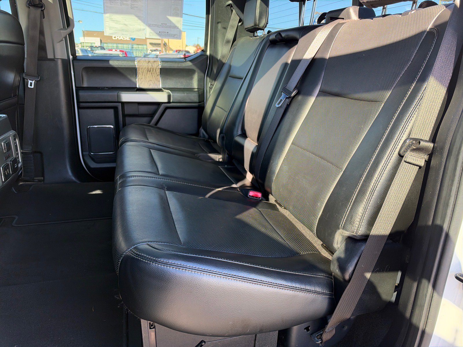 Used 2017 Ford F250 Lariat w/ Lariat Ultimate Package AWD/4WD image 10