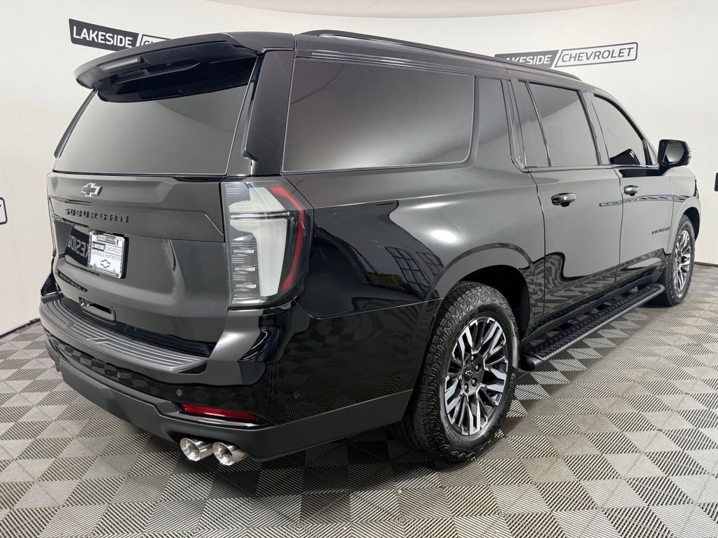 Used 2026 Chevrolet Suburban Z71 w/ Z71 Off-Road Package AWD/4WD image 6