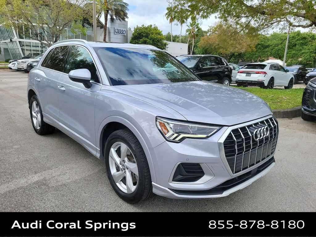 Certified 2020 Audi Q3 2.0T Premium Plus w/ Premium Plus Package AWD/4WD image 2