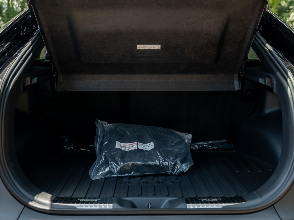 New 2026 Toyota C-HR AWD/4WD image 14