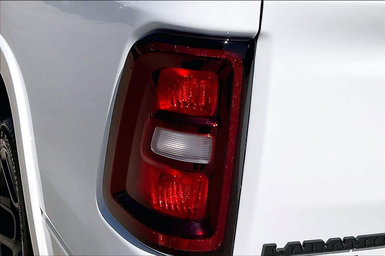 New 2027 RAM 1500 Laramie AWD/4WD image 14