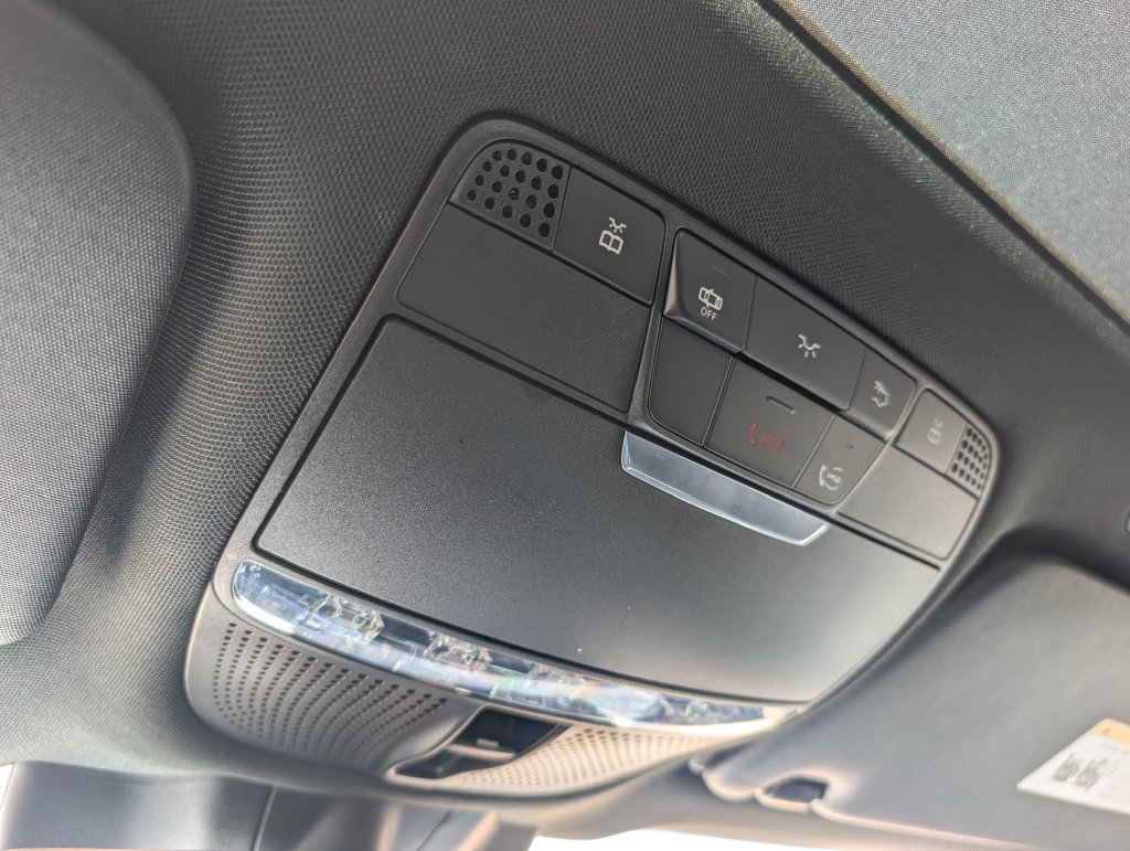 Certified 2022 Mercedes-Benz GLC 300 image 28