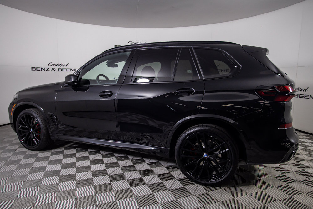 Used 2026 BMW X5 sDrive40i w/ M Sport Package RWD image 11