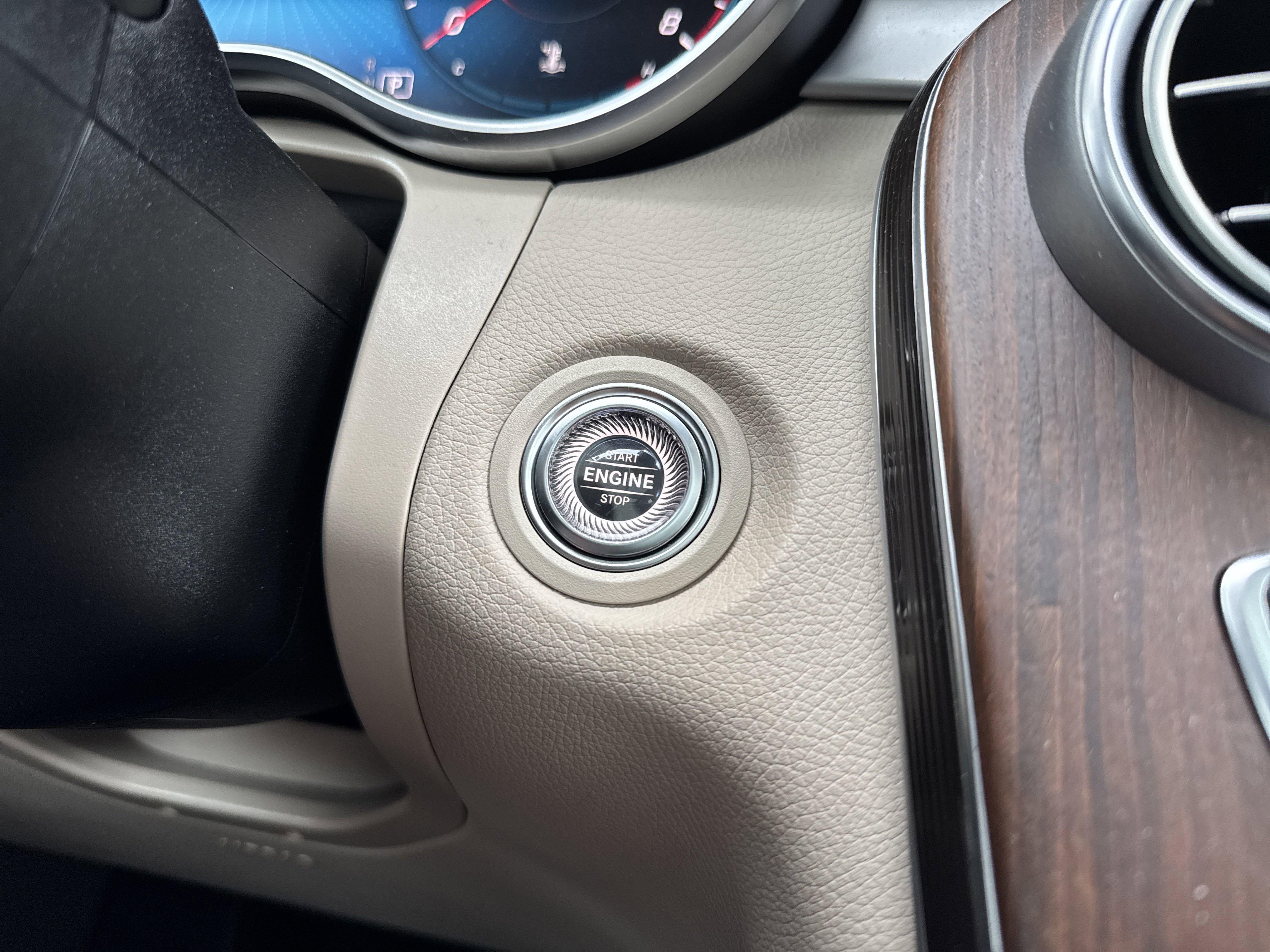 Certified 2022 Mercedes-Benz GLC 300 4MATIC image 20