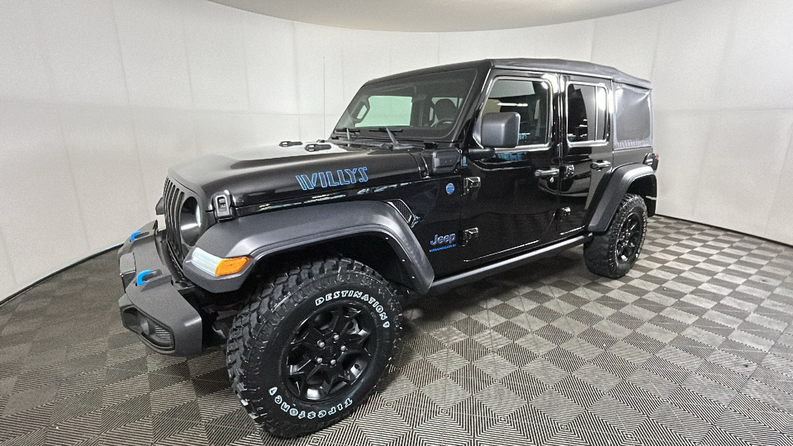 Used 2023 Jeep Wrangler Unlimited w/ Safety Group AWD/4WD image 8