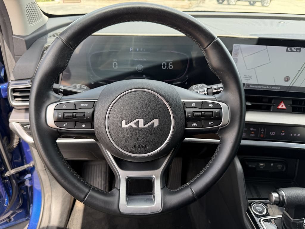 Certified 2024 Kia Sportage EX FWD image 35