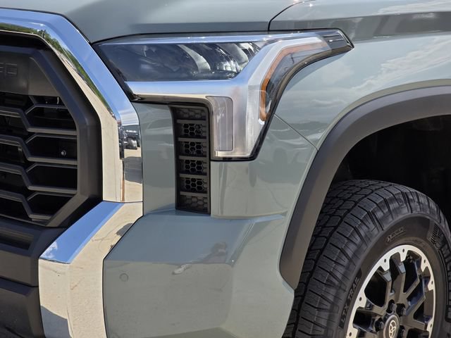 New 2026 Toyota Tundra SR5 w/ TRD Off-Road Premium Package AWD/4WD image 7