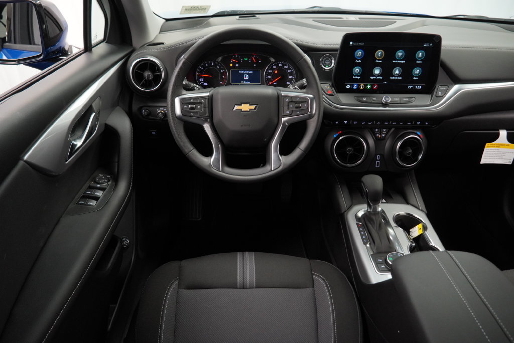 New 2026 Chevrolet Blazer LT w/ Convenience Package AWD/4WD image 13