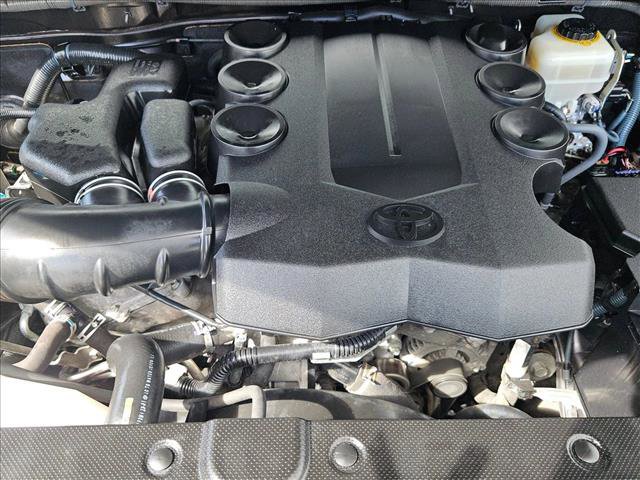 Used 2014 Toyota 4Runner Limited image 25