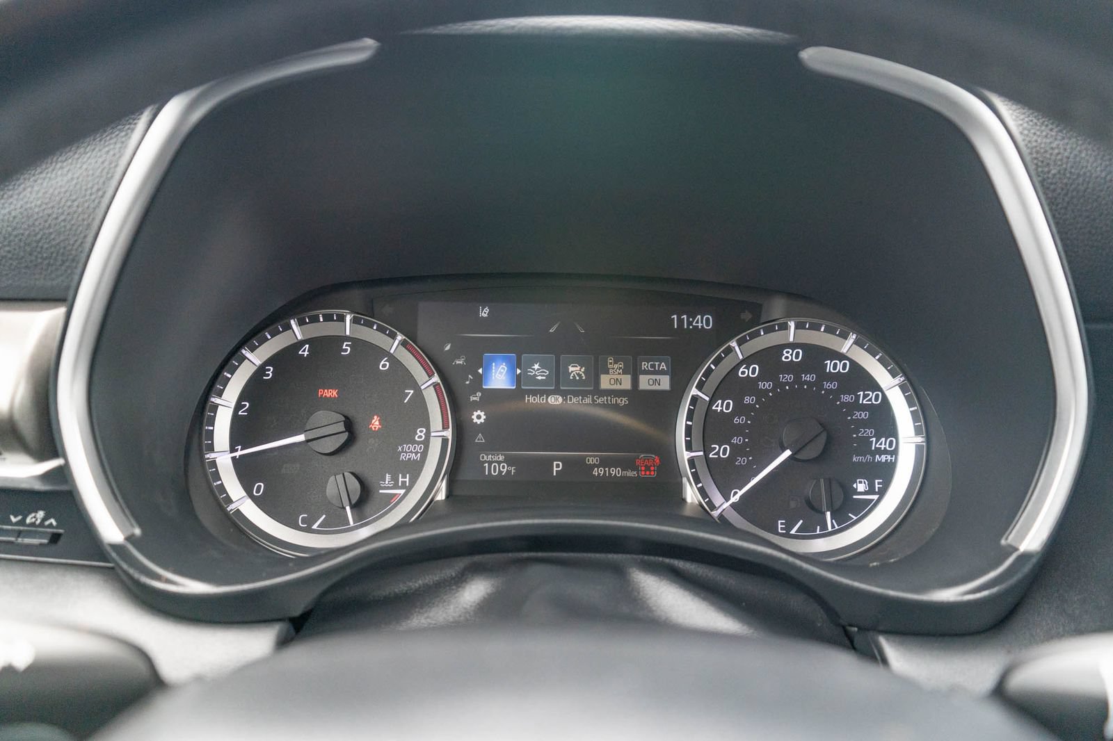 Used 2024 Toyota Highlander XLE FWD image 24