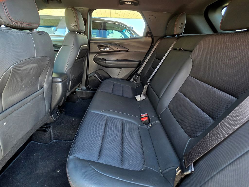 Used 2023 Chevrolet TrailBlazer RS w/ Sun and Liftgate Package AWD/4WD image 42