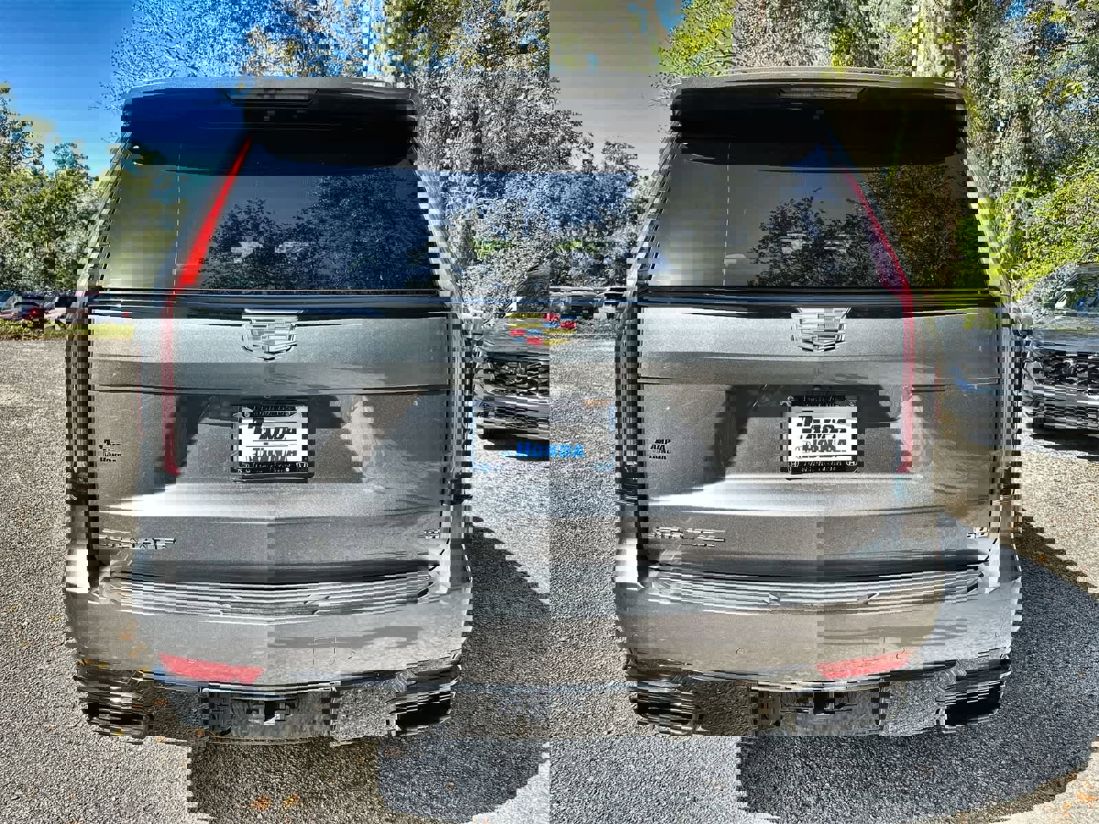 Used 2021 Cadillac Escalade ESV Sport w/ Driver Assist Tech Package image 5