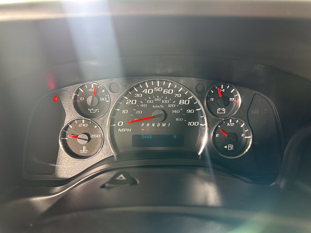 Used 2016 Chevrolet Express 2500 LS RWD image 21