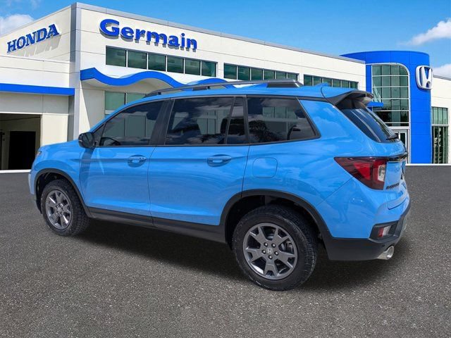 Certified 2024 Honda Passport TrailSport image 7