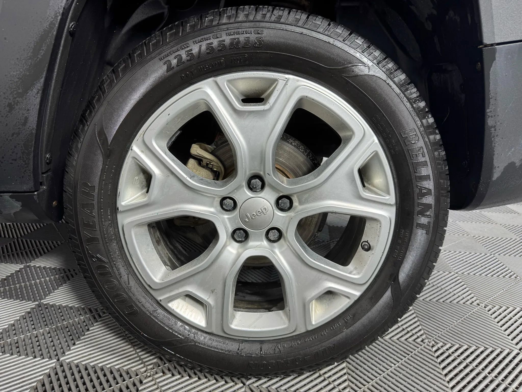 Used 2019 Jeep Renegade Limited w/ UConnect 8.4 Nav Group image 43