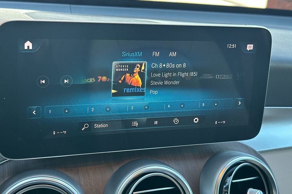 Certified 2022 Mercedes-Benz GLC 300 image 23