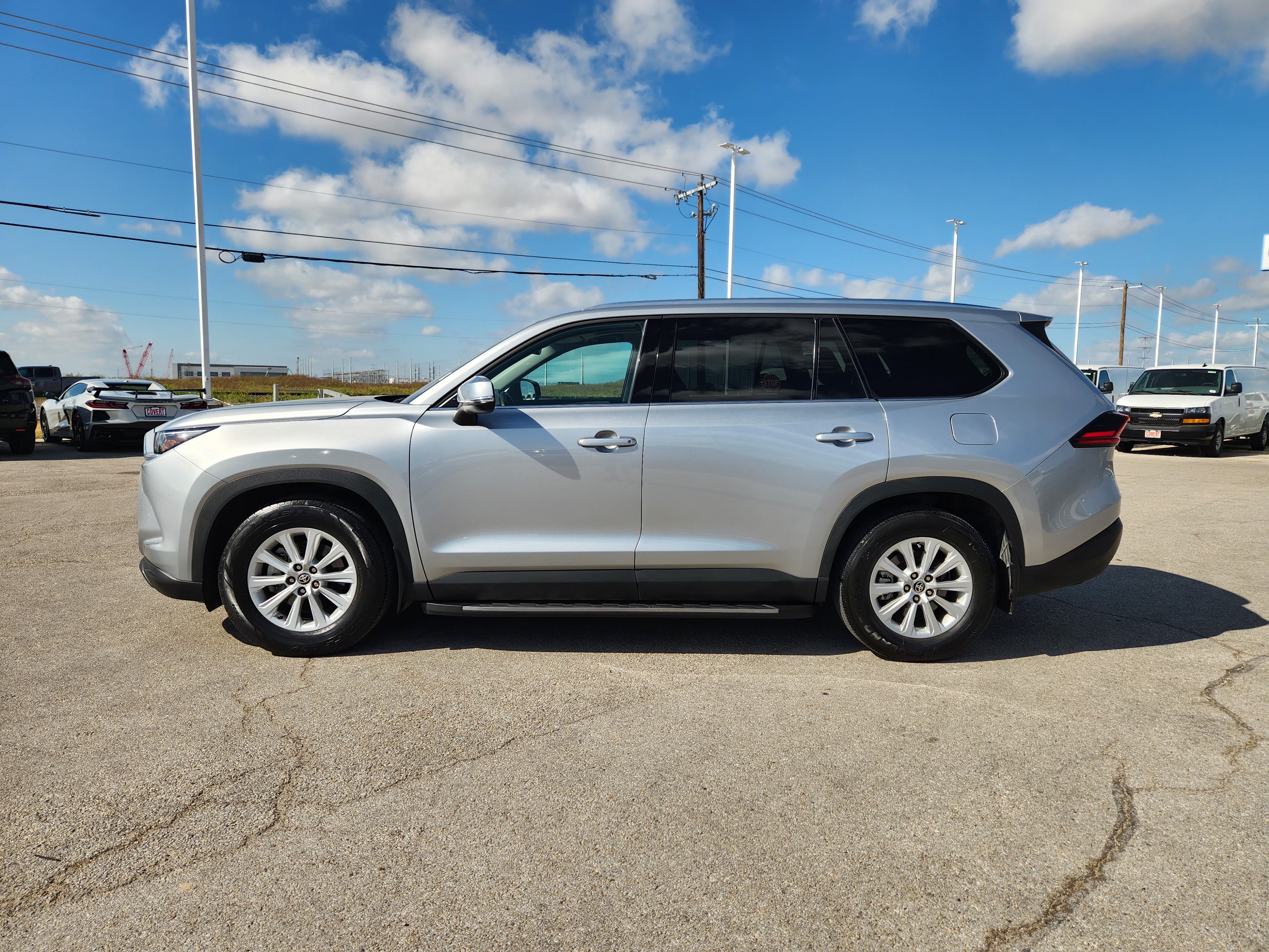 Used 2025 Toyota Grand Highlander AWD Hybrid image 4