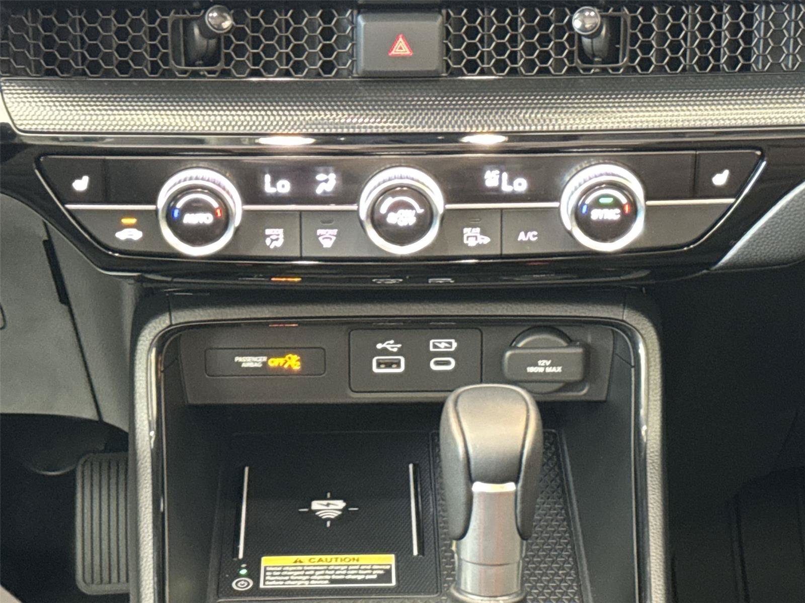 Used 2025 Honda CR-V EX-L image 17