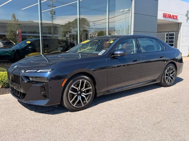 Used 2025 BMW 740i xDrive w/ Premium Package AWD/4WD image 1