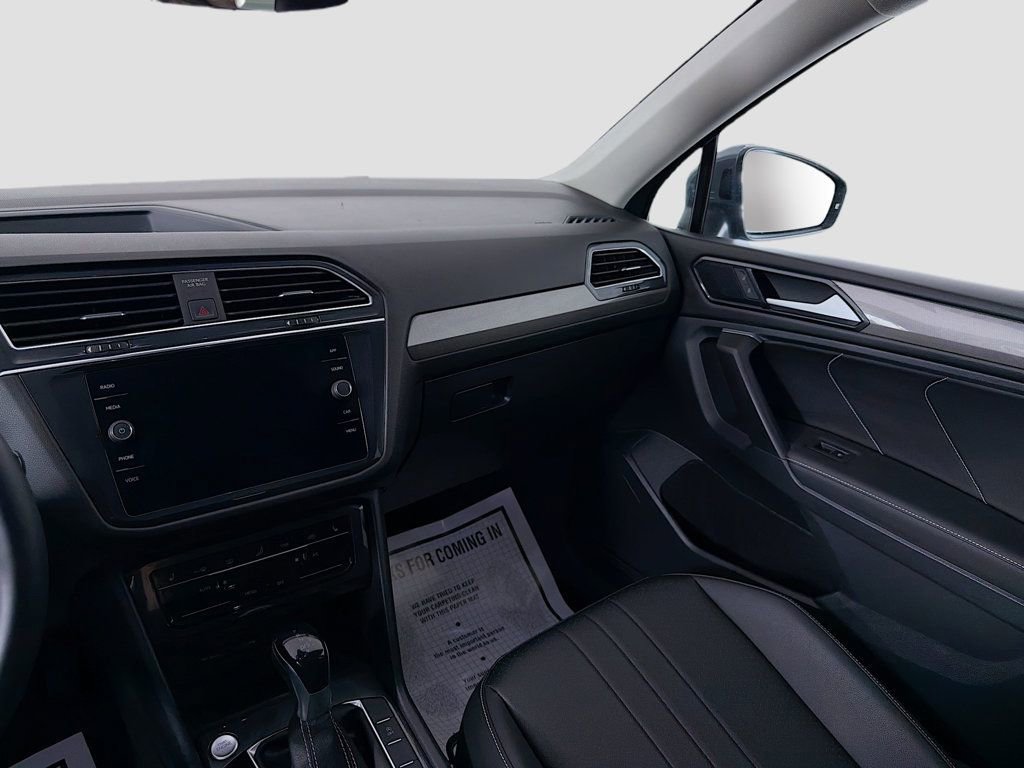 Used 2023 Volkswagen Tiguan SE FWD image 22