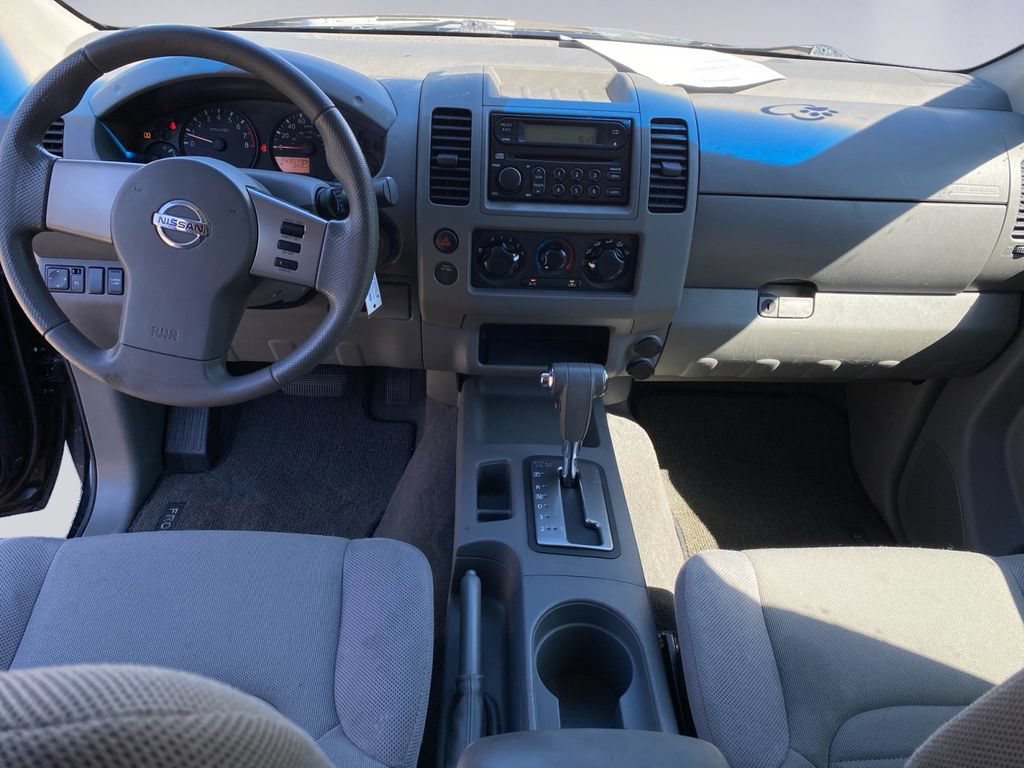 Used 2007 Nissan Frontier XE w/ Preferred Pkg RWD image 13