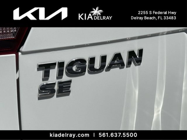Used 2019 Volkswagen Tiguan SE w/ Panoramic Sunroof Package FWD image 9