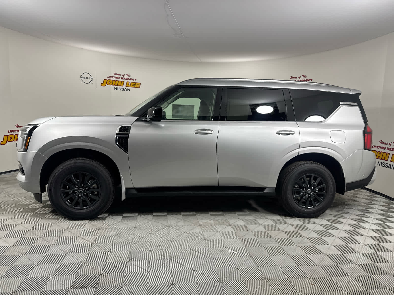 New 2026 Nissan Armada SV image 2