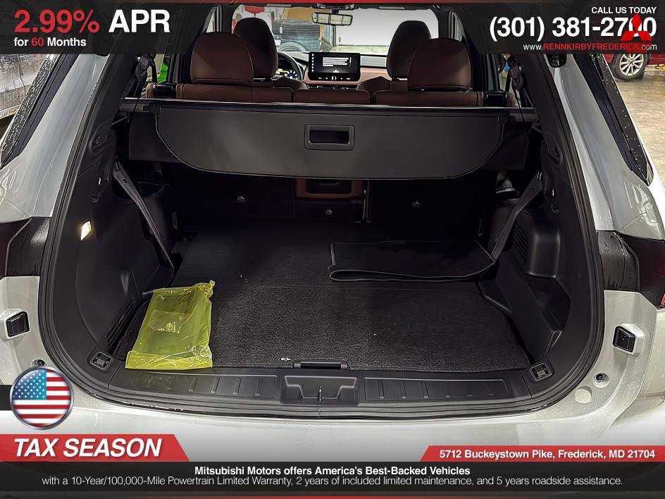 Used 2026 Mitsubishi Outlander SEL image 11