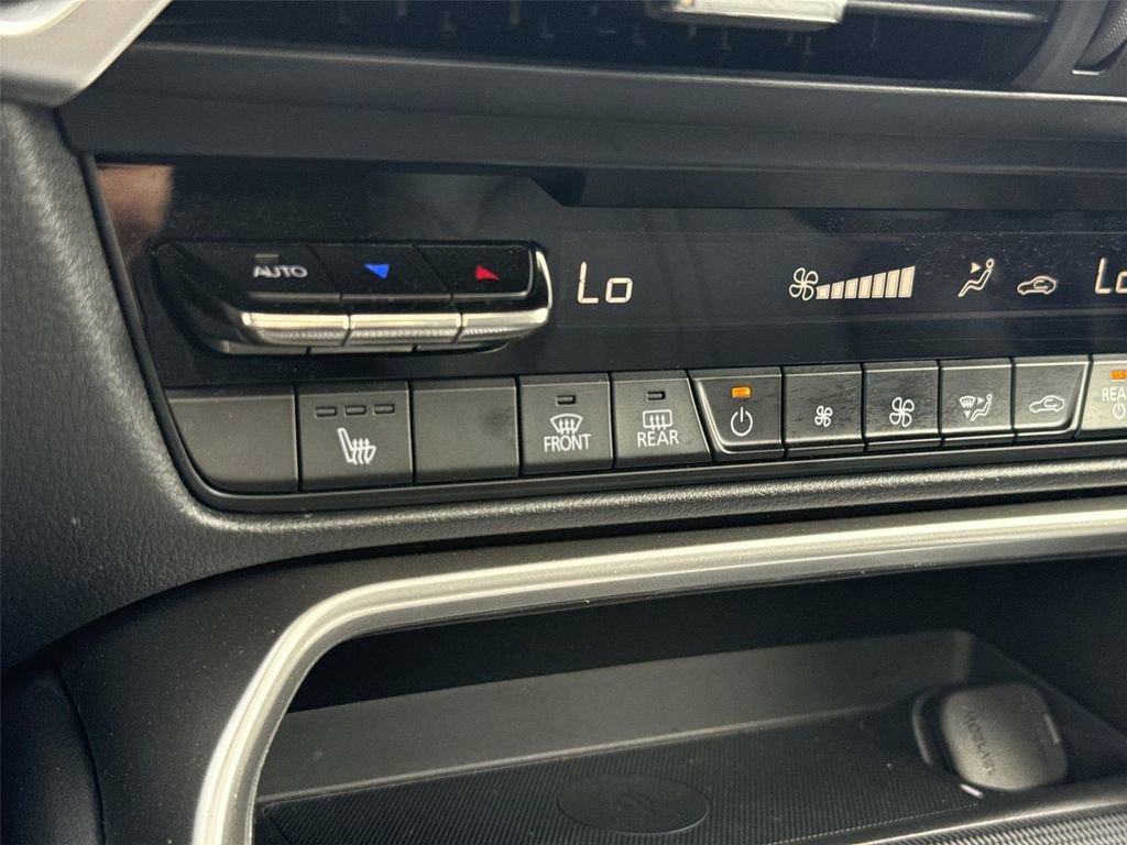 Used 2024 MAZDA CX-90 3.3 Turbo w/ Premium Package image 36