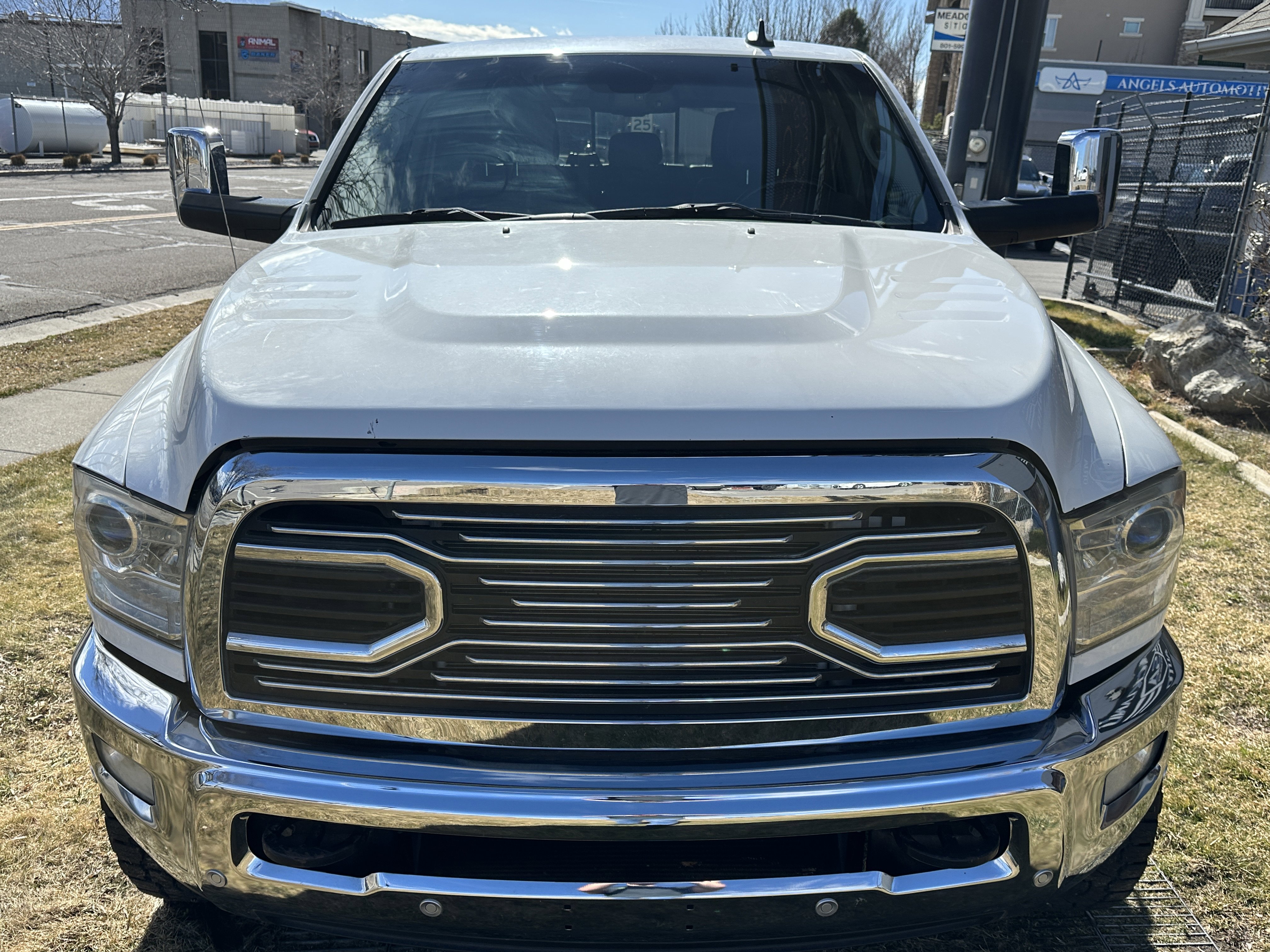 Used 2017 RAM 3500 Laramie Longhorn w/ Convenience Group image 18