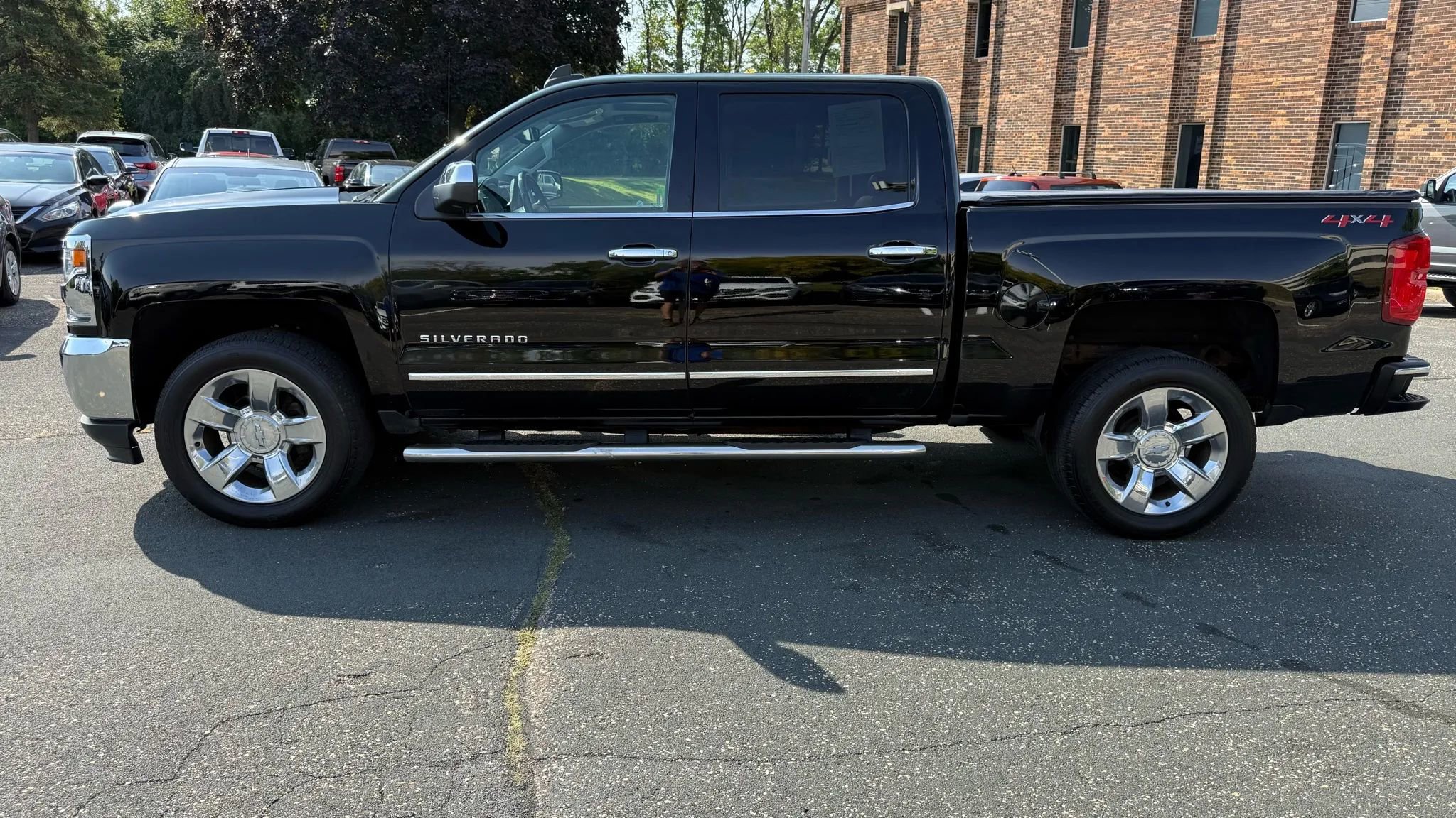 Used 2018 Chevrolet Silverado 1500 LTZ w/ Sport Package image 2