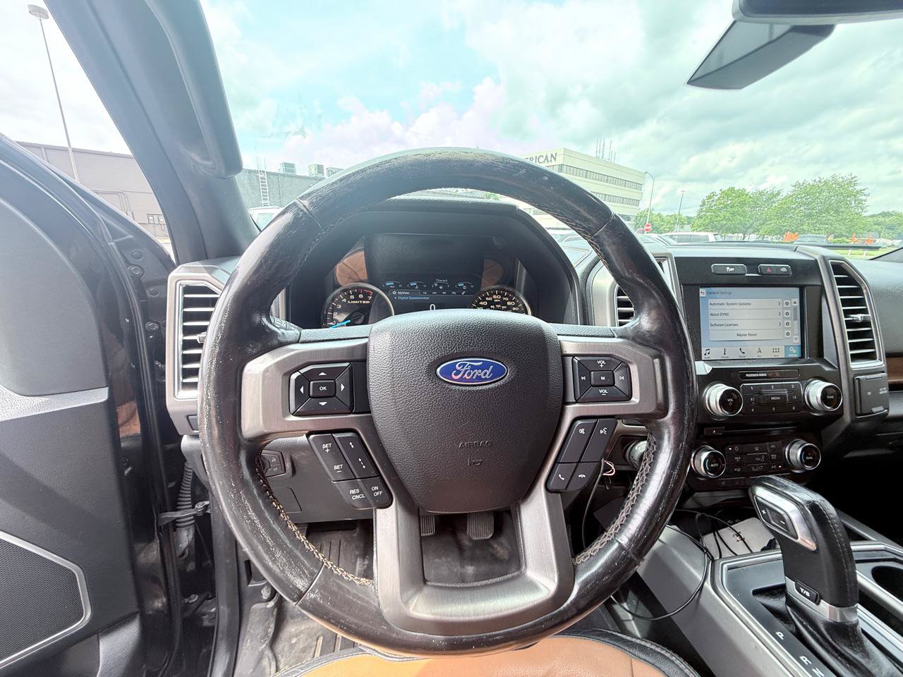 Used 2016 Ford F150 Limited w/ Trailer Tow Package AWD/4WD image 13