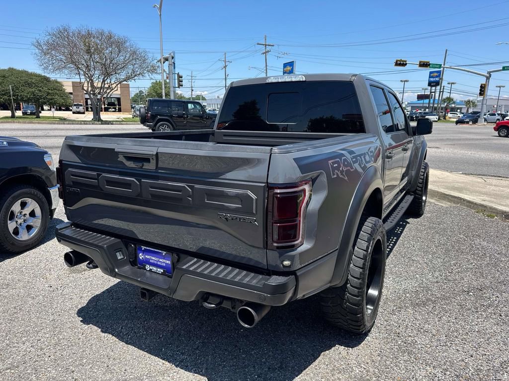 Used 2018 Ford F150 Raptor w/ Equipment Group 802A Luxury AWD/4WD image 8