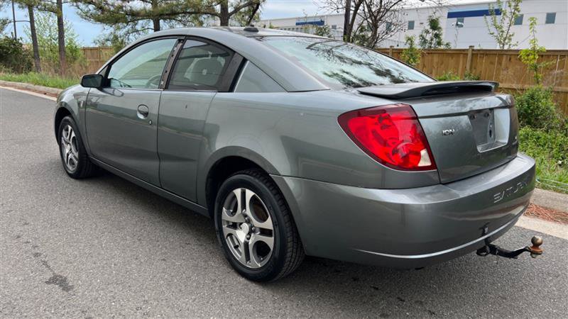 Used 2005 Saturn ION Level 3 w/ Travel Pkg FWD image 9
