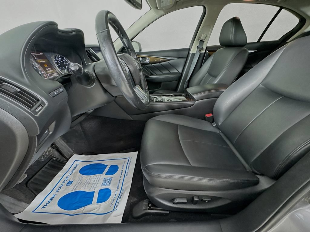 Used 2019 INFINITI Q50 Luxe w/ Essential Package (3.0T Luxe) RWD image 26