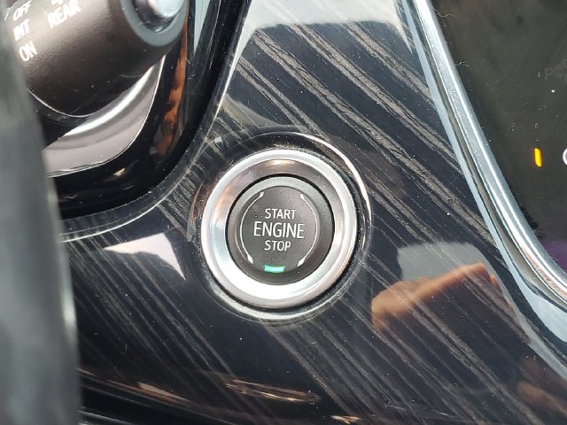Certified 2023 Cadillac XT6 Premium Luxury w/ LPO, Floor Liner Package AWD/4WD image 20